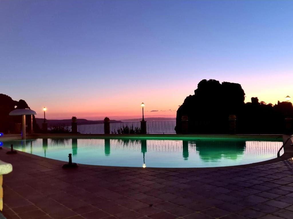 L'Estasi Tanca Piras A Bordo Piscina Con Vista Mare Villa Nebida Buitenkant foto
