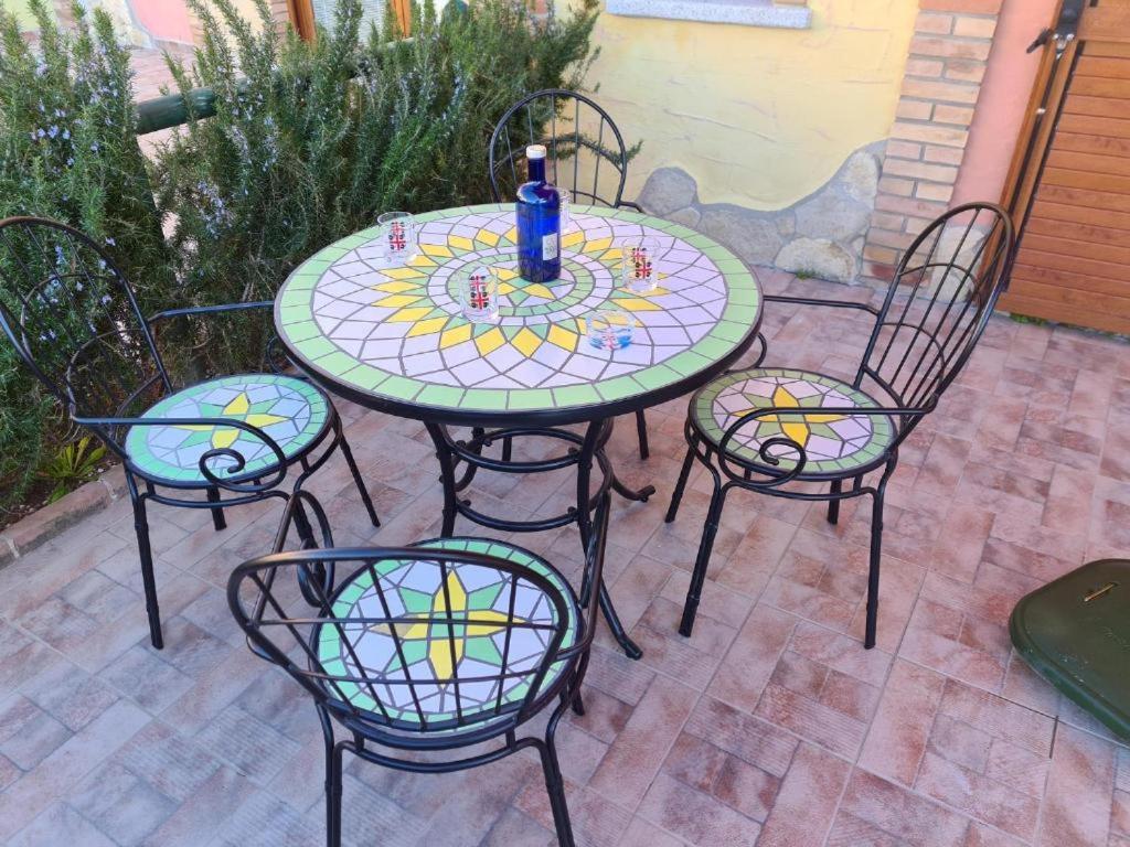 L'Estasi Tanca Piras A Bordo Piscina Con Vista Mare Villa Nebida Buitenkant foto