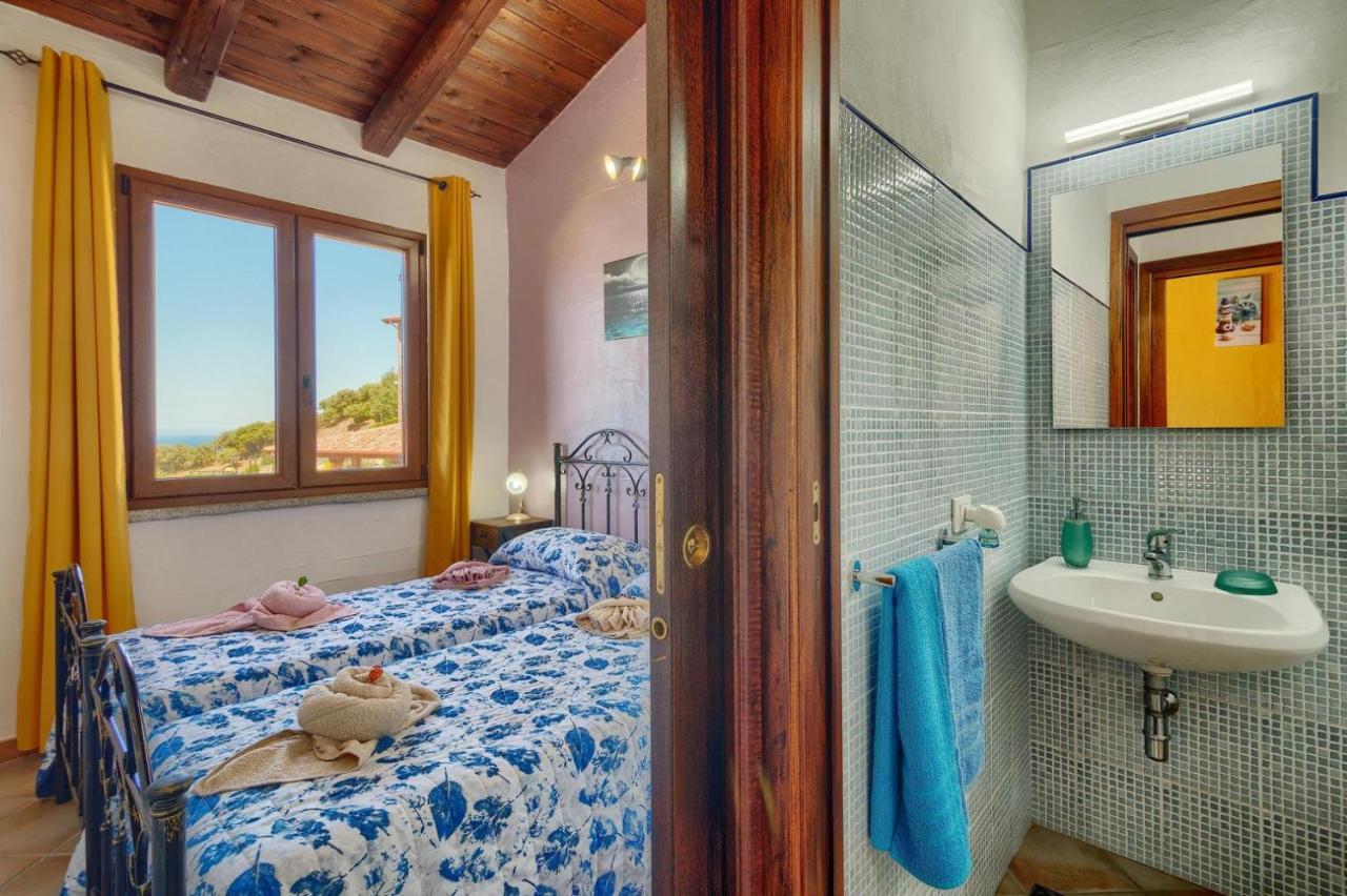 L'Estasi Tanca Piras A Bordo Piscina Con Vista Mare Villa Nebida Buitenkant foto